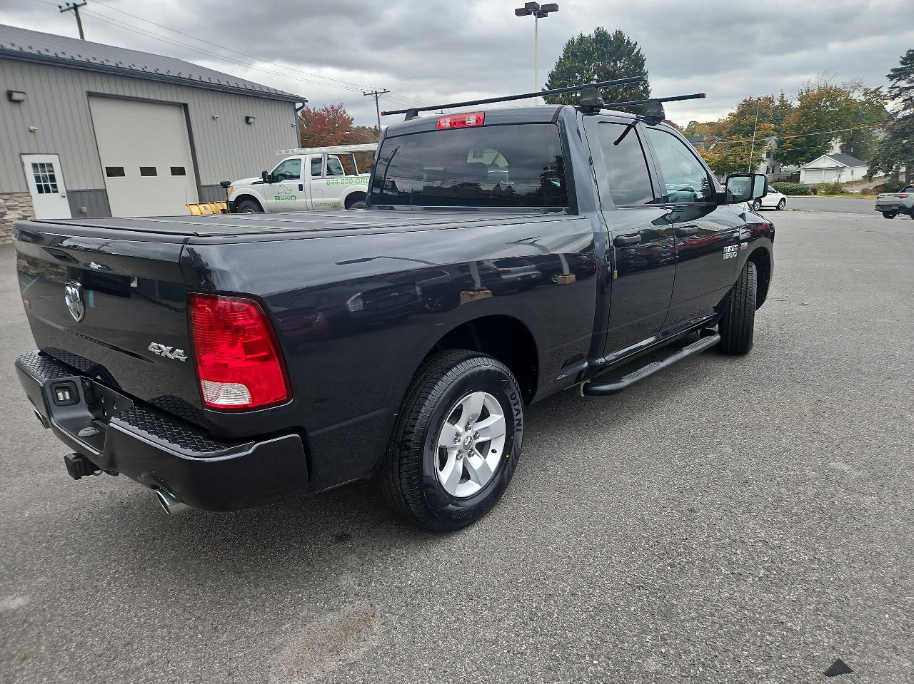2018 Ram 1500 Express photo 3