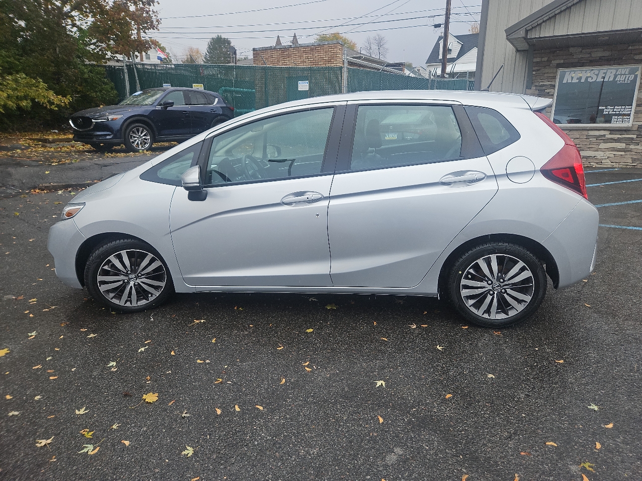 Honda Fit 5dr HB CVT EX-L 2015 Honda Fit 5dr HB CVT EX-L 2015