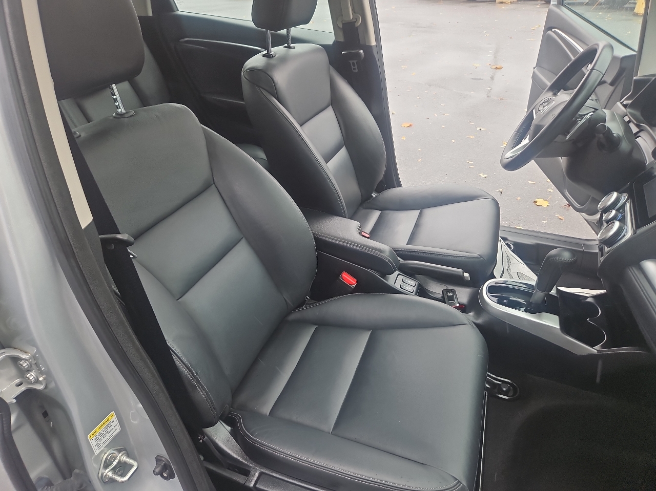 Honda Fit 5dr HB CVT EX-L 2015 Honda Fit 5dr HB CVT EX-L 2015