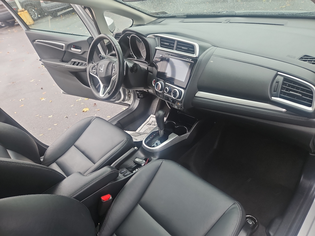 Honda Fit 5dr HB CVT EX-L 2015 Honda Fit 5dr HB CVT EX-L 2015