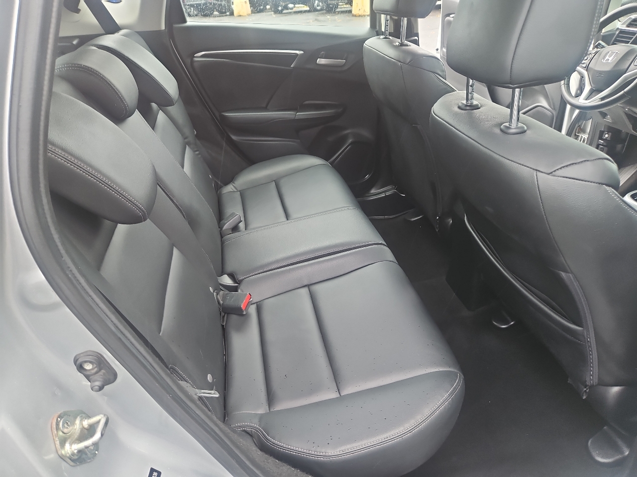 Honda Fit 5dr HB CVT EX-L 2015 Honda Fit 5dr HB CVT EX-L 2015