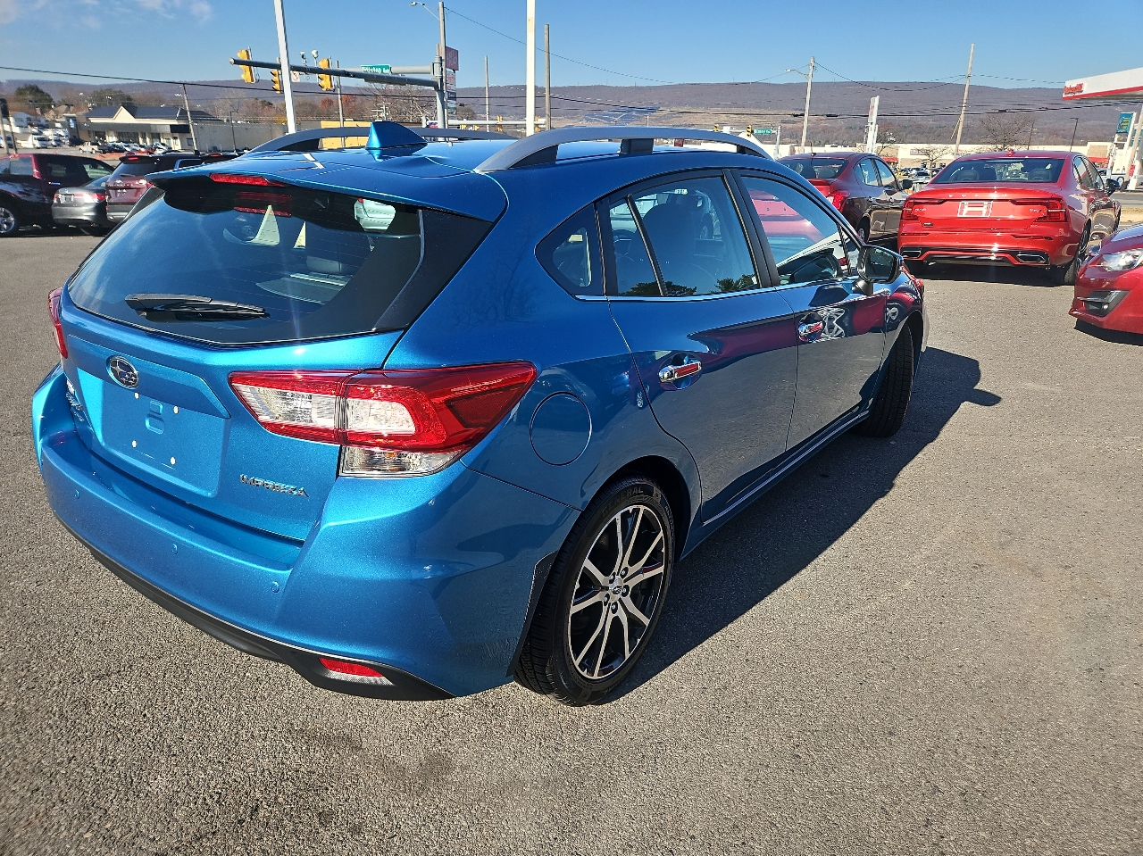 2018 Subaru Impreza 2.0i Limited photo 3