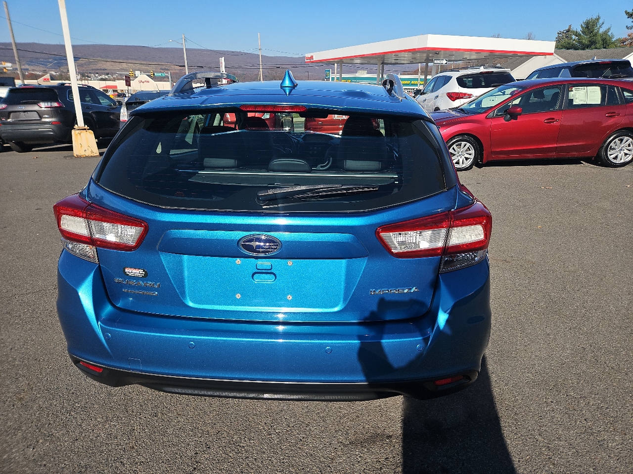 2018 Subaru Impreza 2.0i Limited photo 4