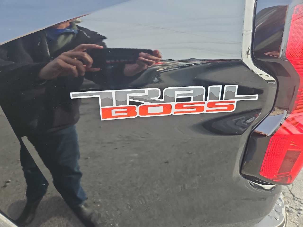 Chevrolet Colorado 4WD Crew Cab Trail Boss 2024