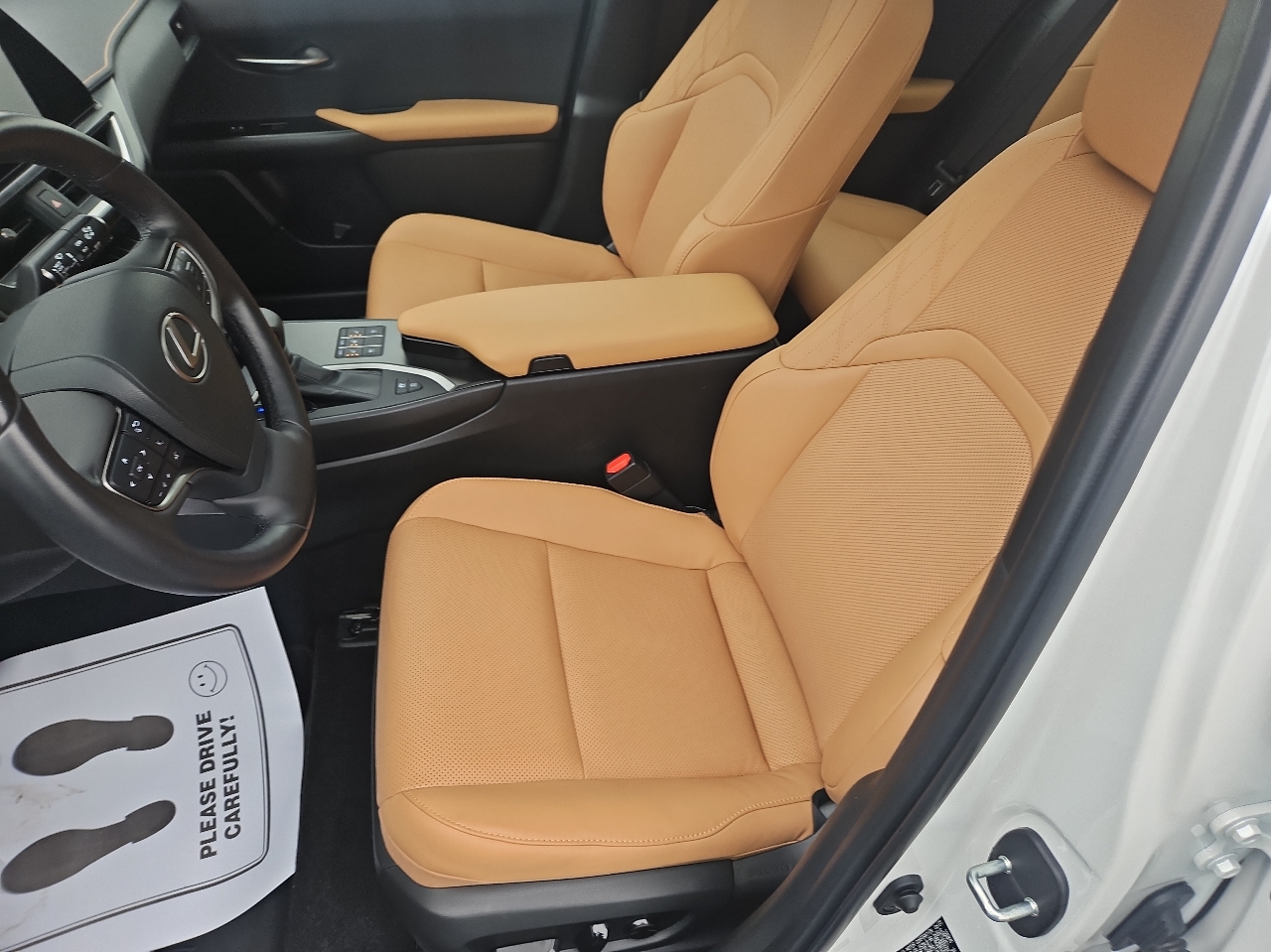 Lexus UX UX 250h Premium AWD 2024