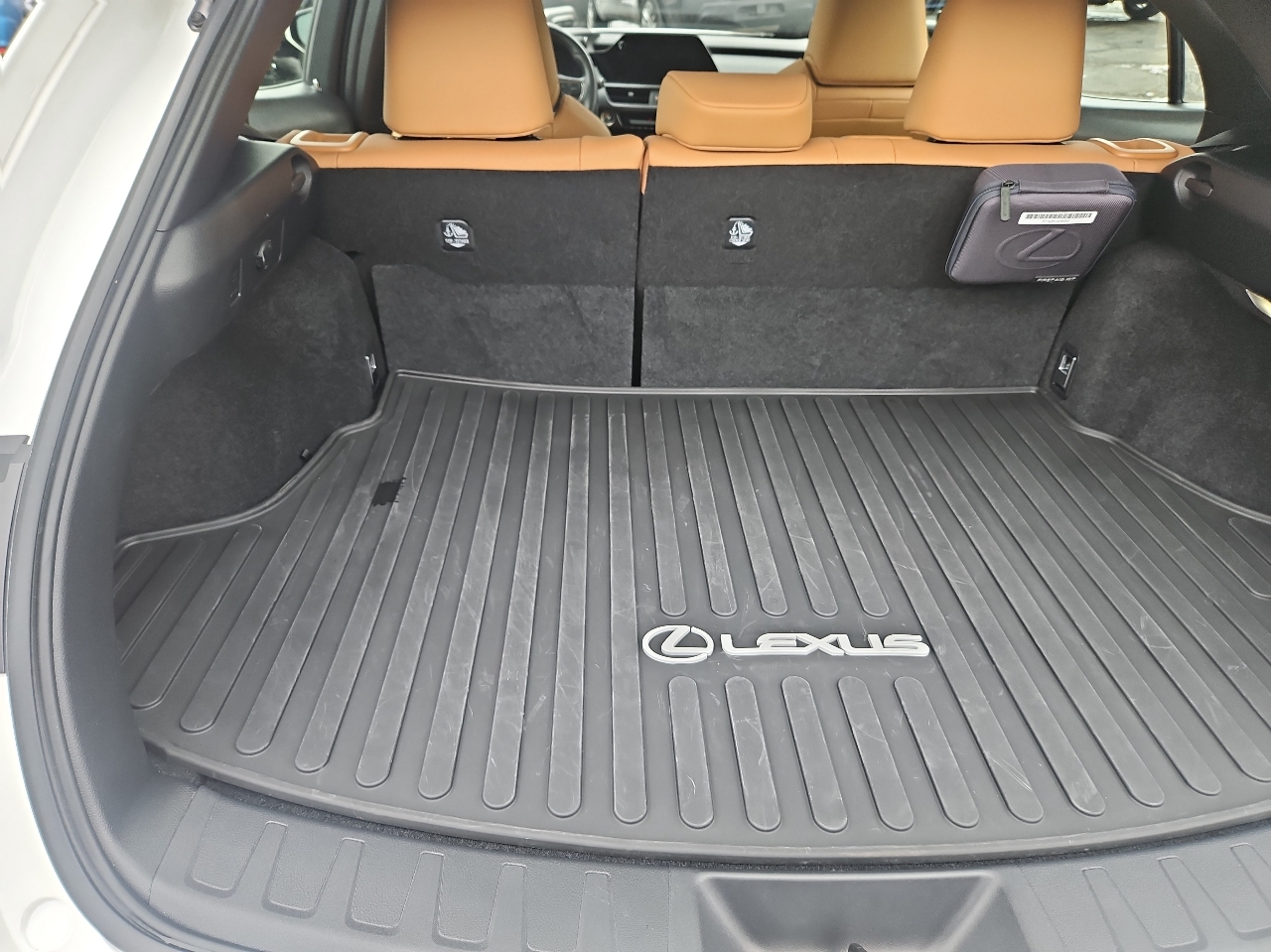 Lexus UX UX 250h Premium AWD 2024