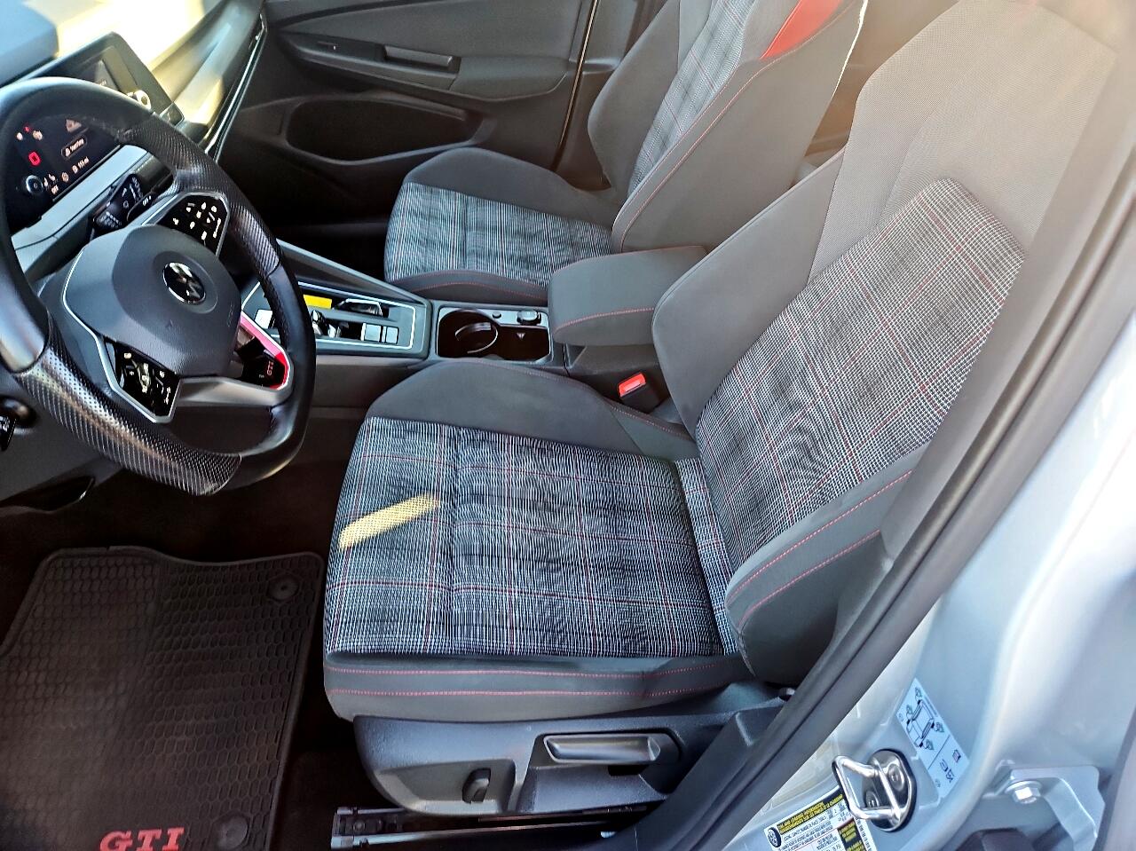 Volkswagen Golf GTI 2.0T S DSG 2022