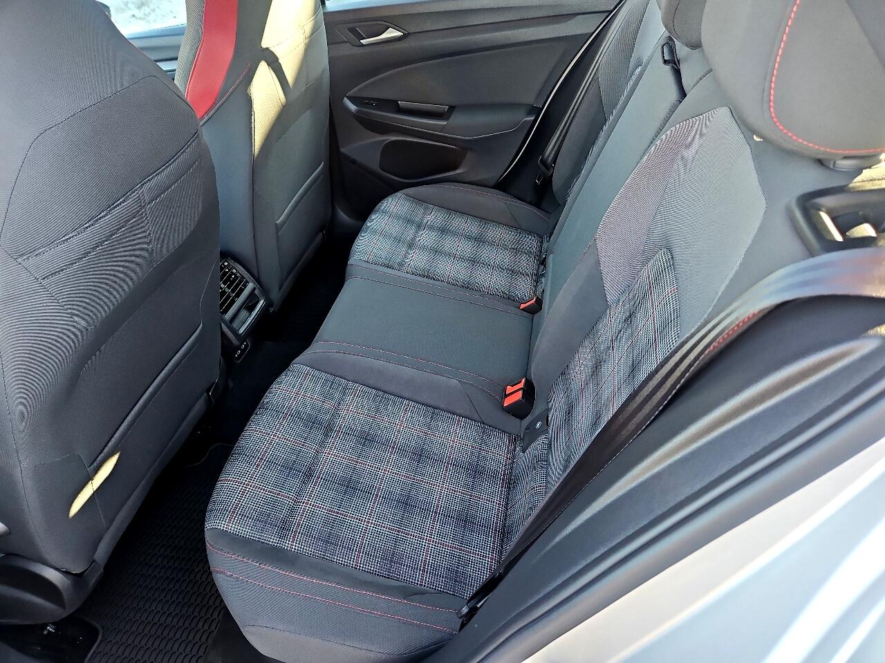 Volkswagen Golf GTI 2.0T S DSG 2022