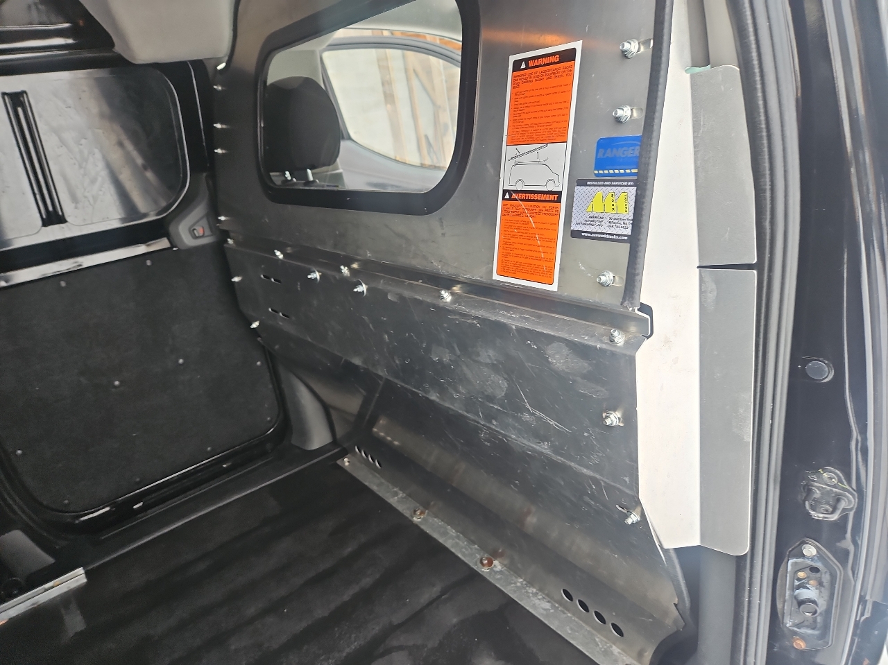 Chevrolet City Express Cargo Van FWD 115" LT 2015