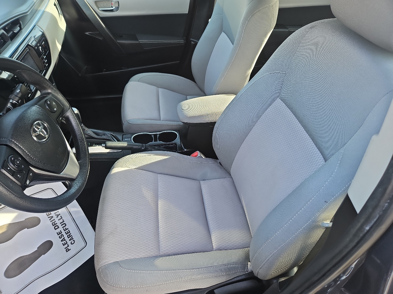 Toyota Corolla 4dr Sdn CVT LE Premium (Natl) 2015