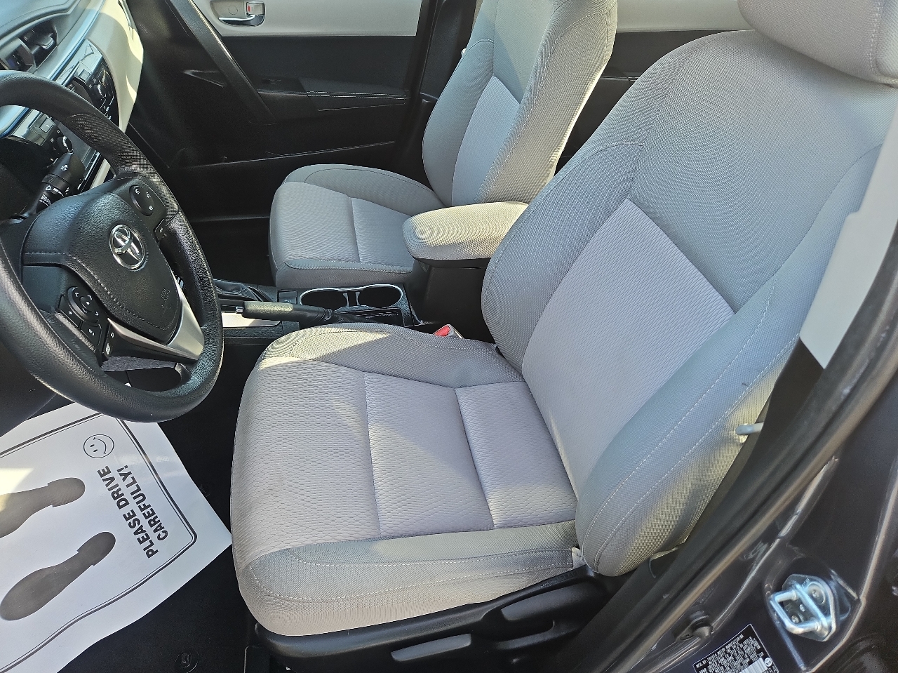 Toyota Corolla 4dr Sdn CVT LE Premium (Natl) 2015