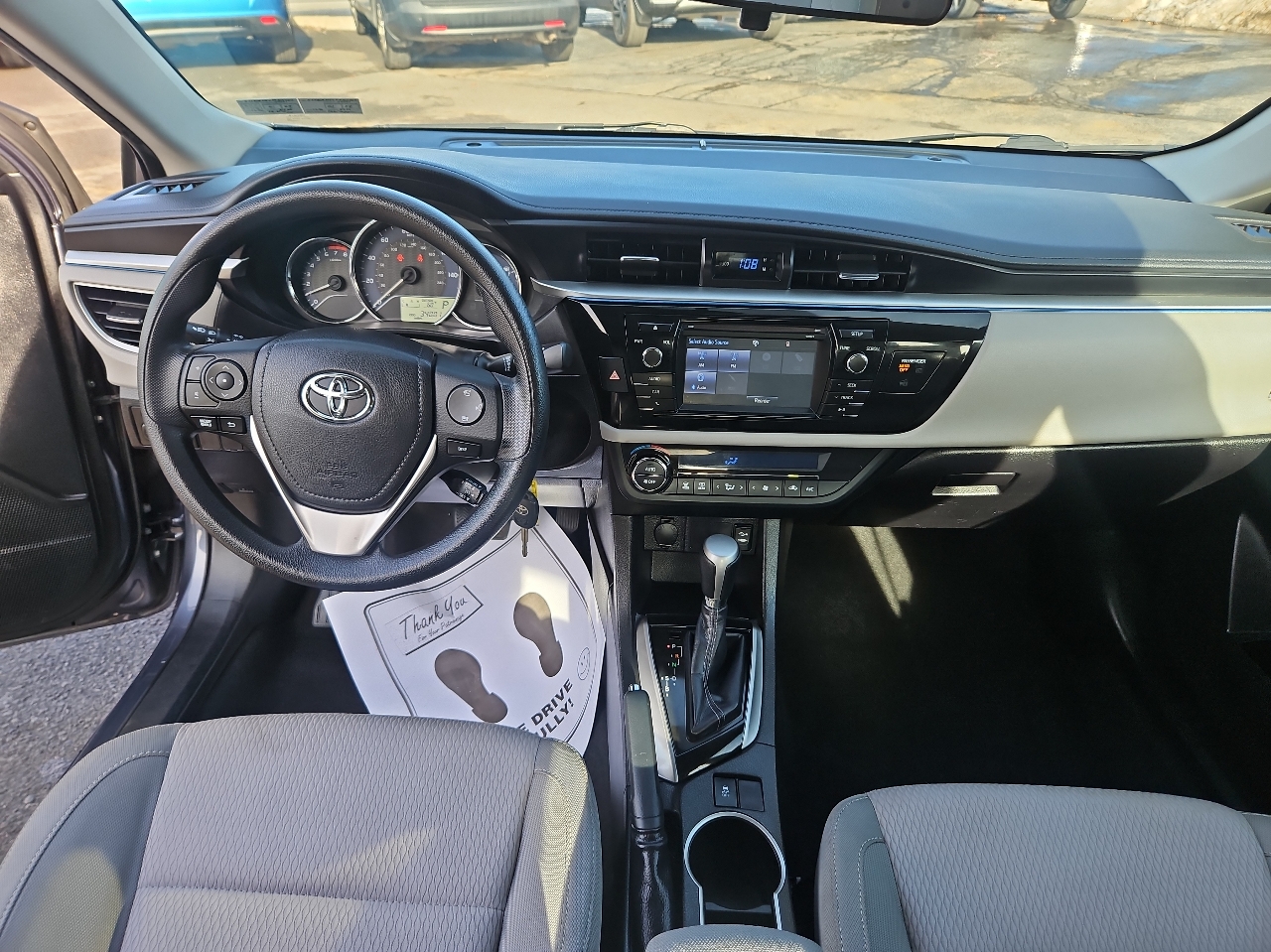 Toyota Corolla 4dr Sdn CVT LE Premium (Natl) 2015