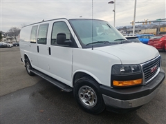2018 GMC Savana Cargo Van 