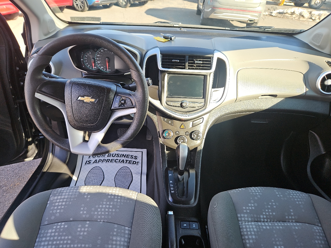 Chevrolet Sonic 4dr Sdn Auto LS 2018