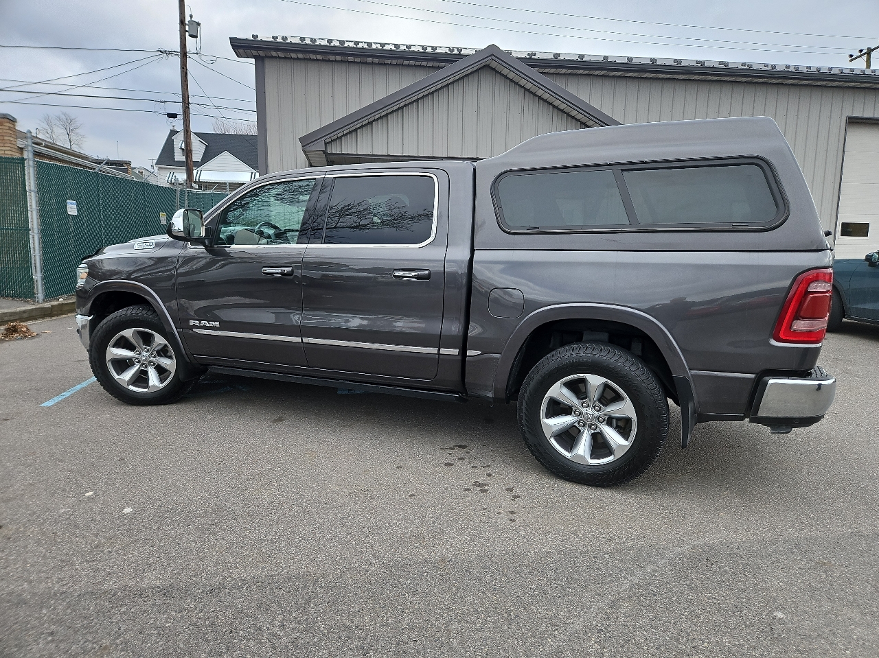 RAM 1500 Limited 4x4 Crew Cab 5'7" Box 2021
