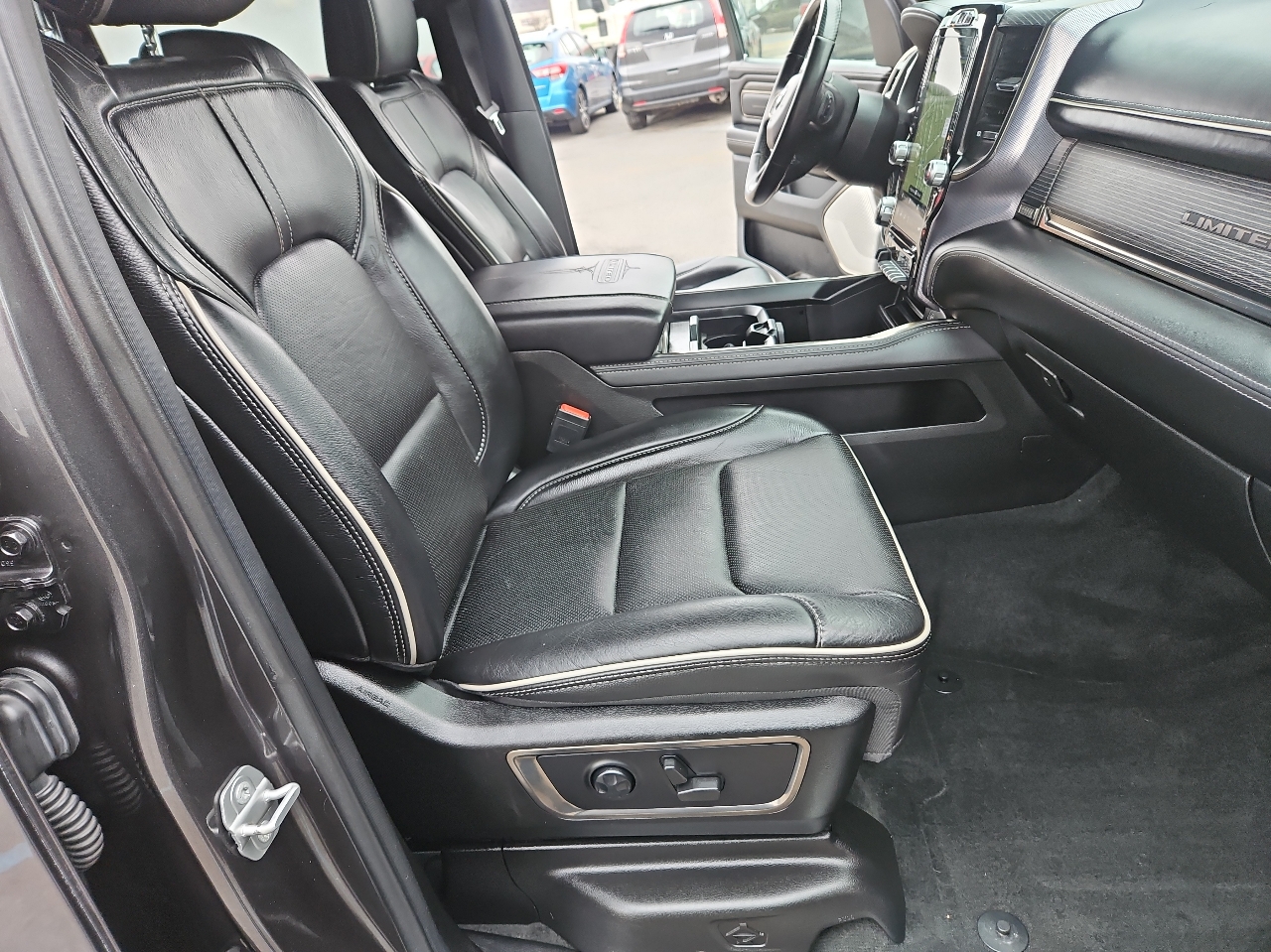 RAM 1500 Limited 4x4 Crew Cab 5'7" Box 2021