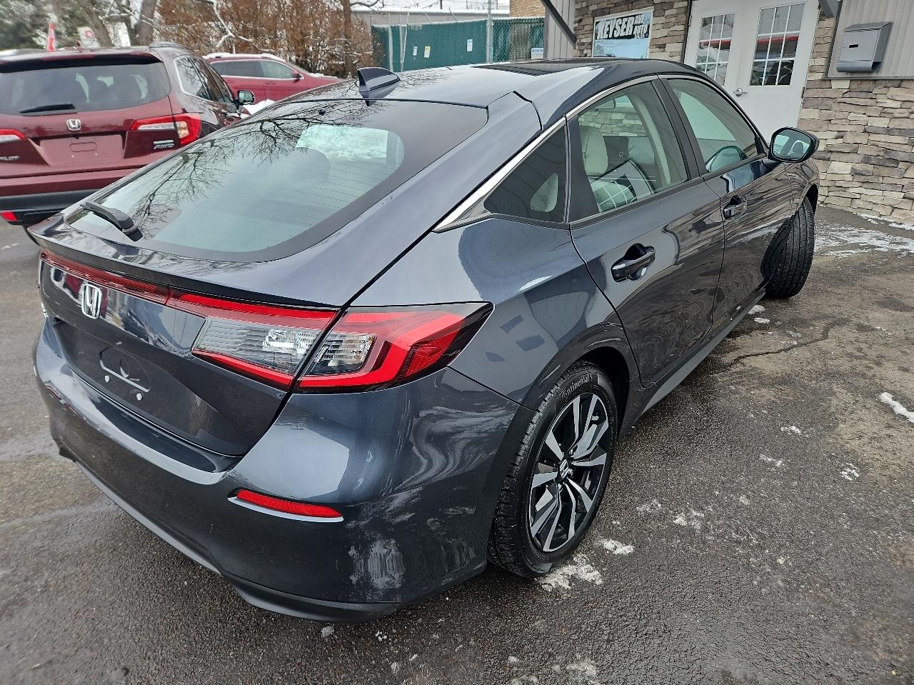 Honda Civic Hatchback EX-L CVT 2023