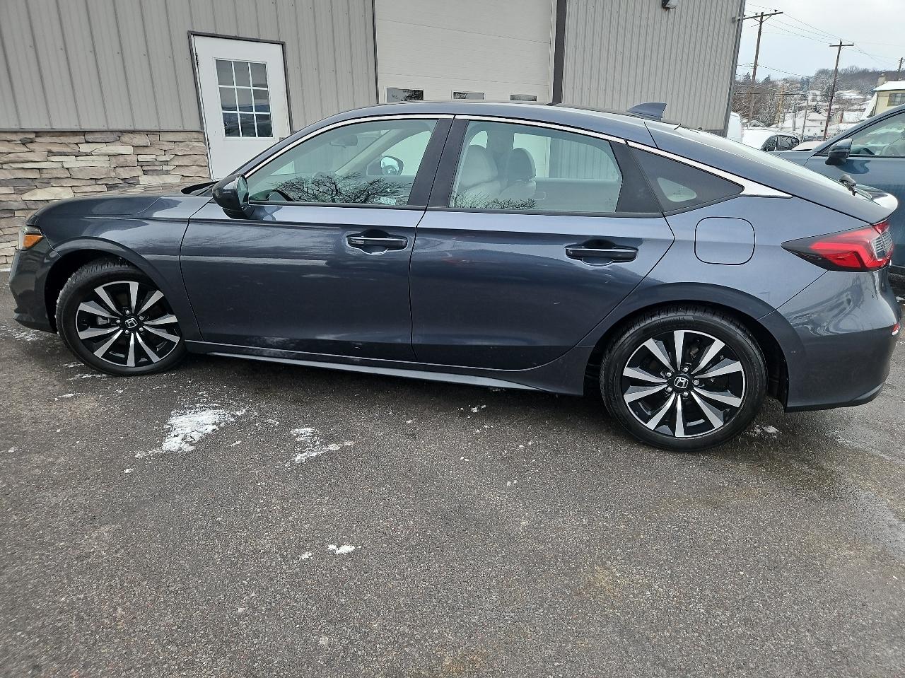 Honda Civic Hatchback EX-L CVT 2023