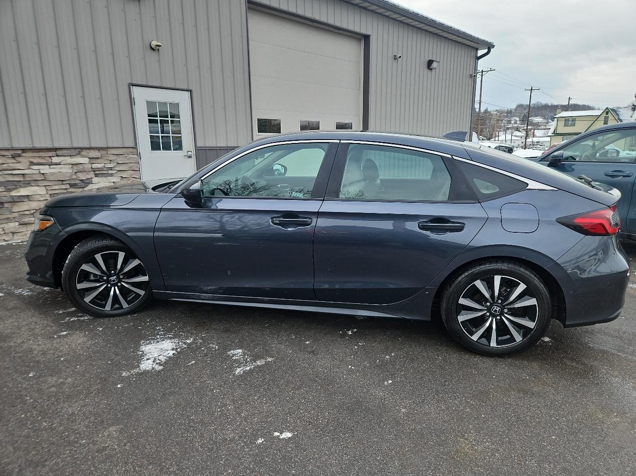 Honda Civic Hatchback EX-L CVT 2023