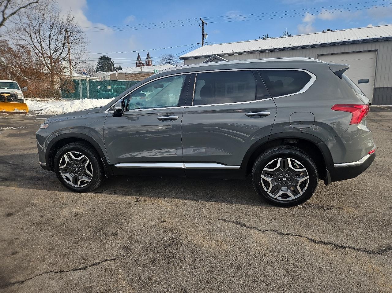Hyundai Santa Fe Limited AWD 2022