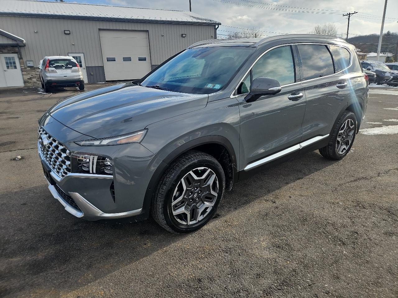 Hyundai Santa Fe Limited AWD 2022