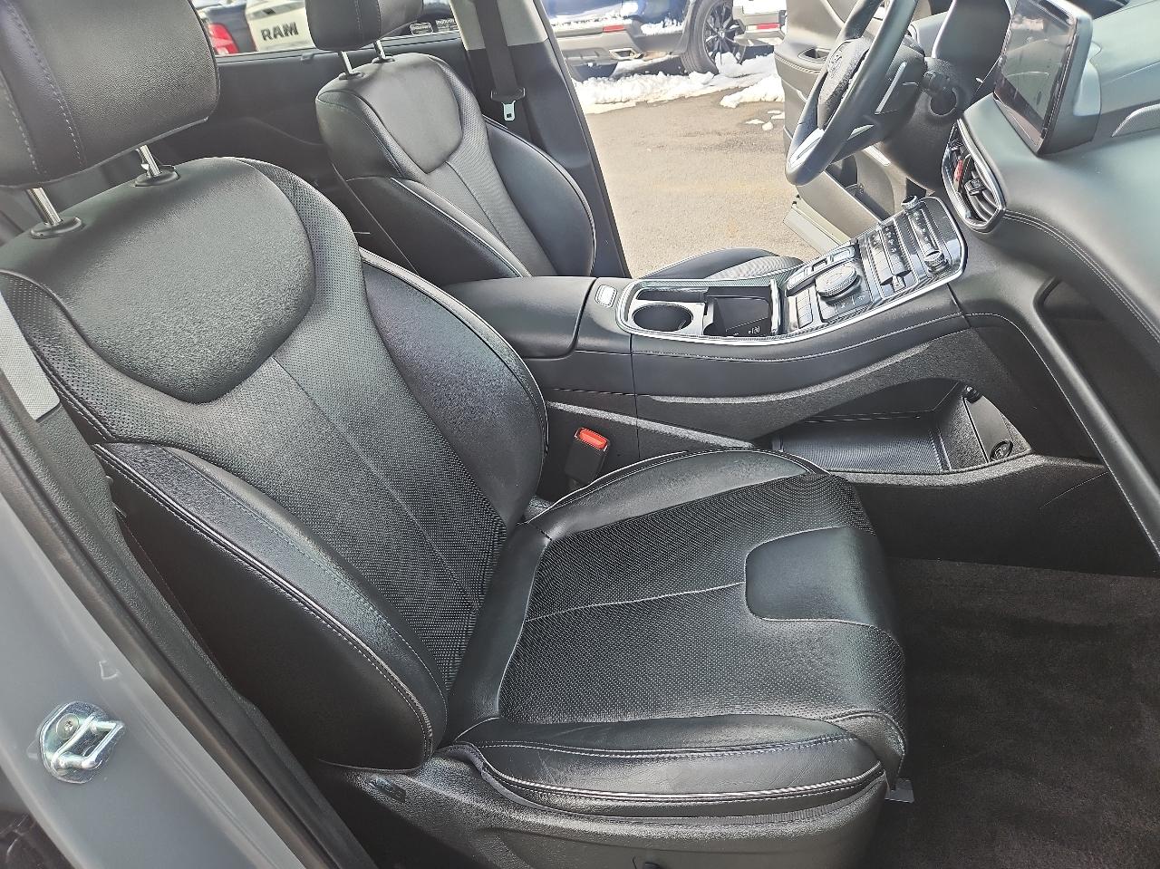 Hyundai Santa Fe Limited AWD 2022