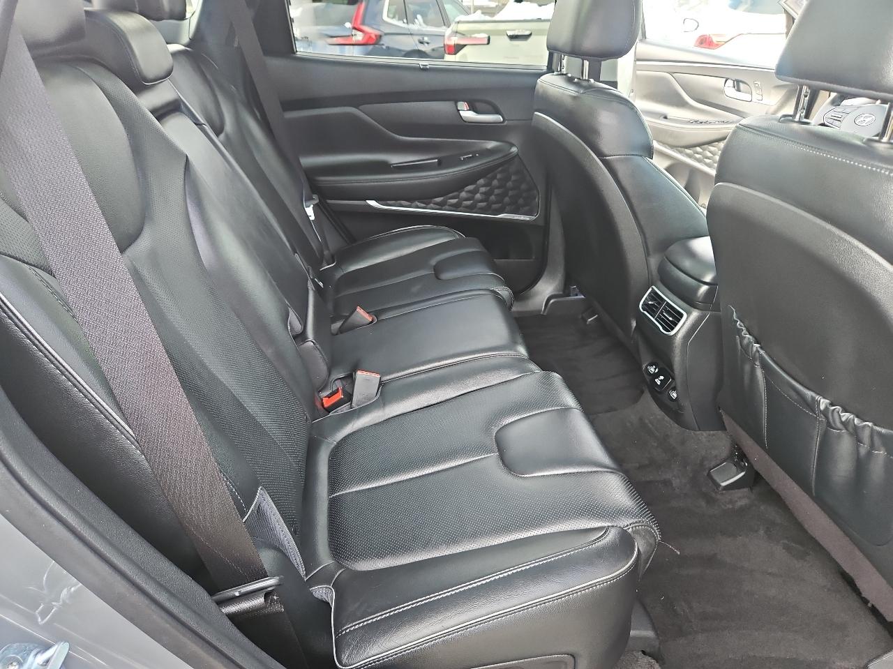 Hyundai Santa Fe Limited AWD 2022