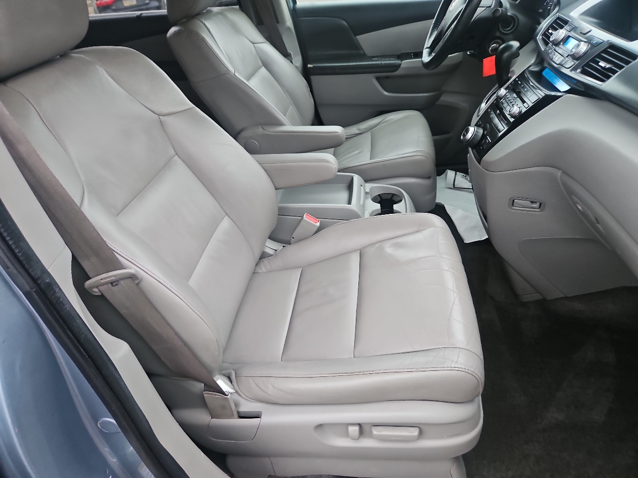 Honda Odyssey 5dr Touring 2011