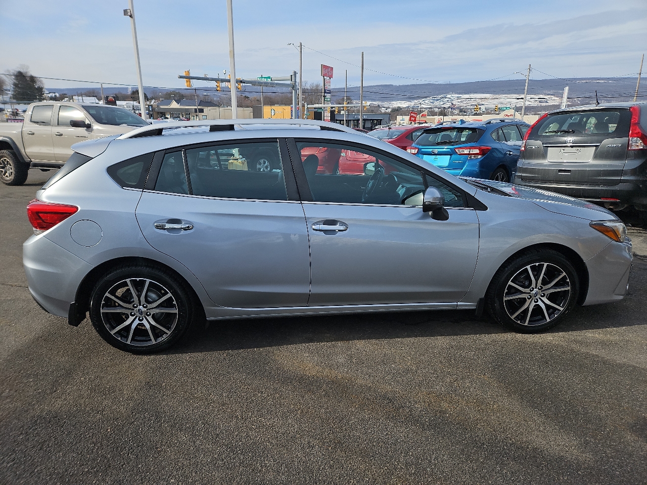 Subaru Impreza 2.0i Limited 5-door CVT 2017