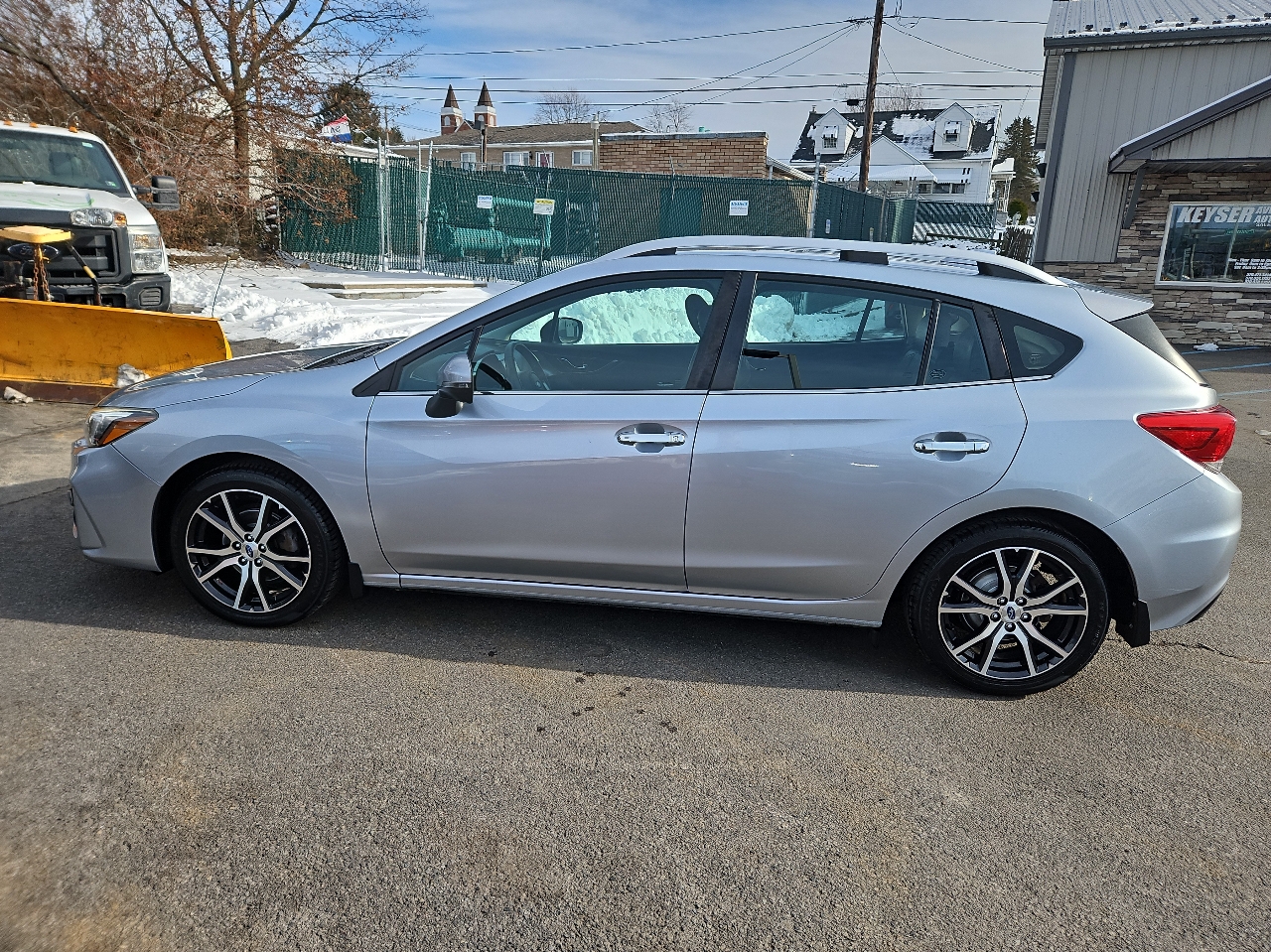 Subaru Impreza 2.0i Limited 5-door CVT 2017