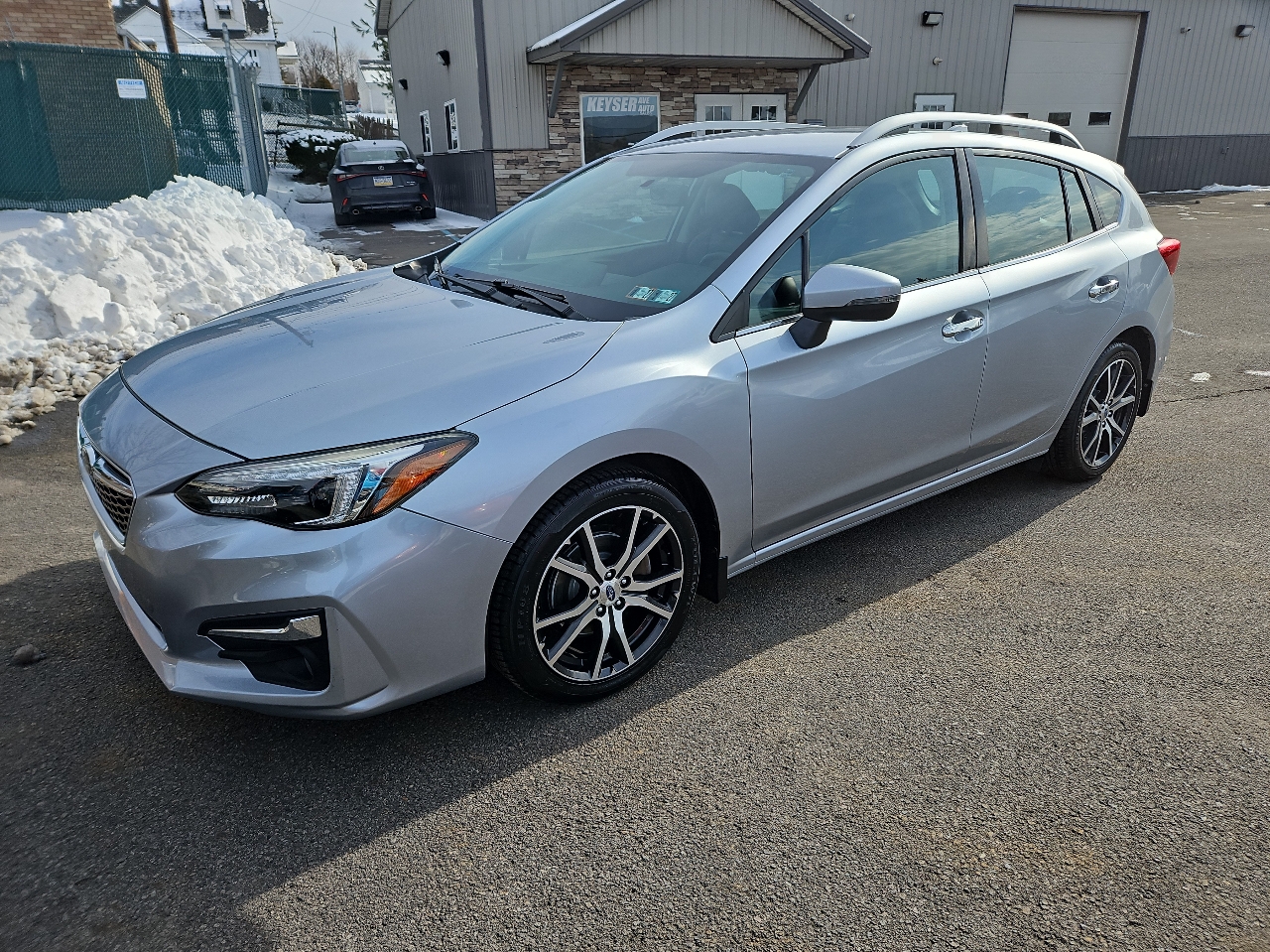 Subaru Impreza 2.0i Limited 5-door CVT 2017
