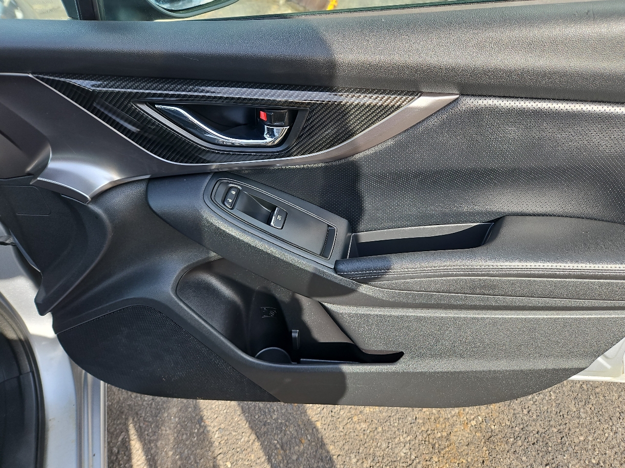 Subaru Impreza 2.0i Limited 5-door CVT 2017