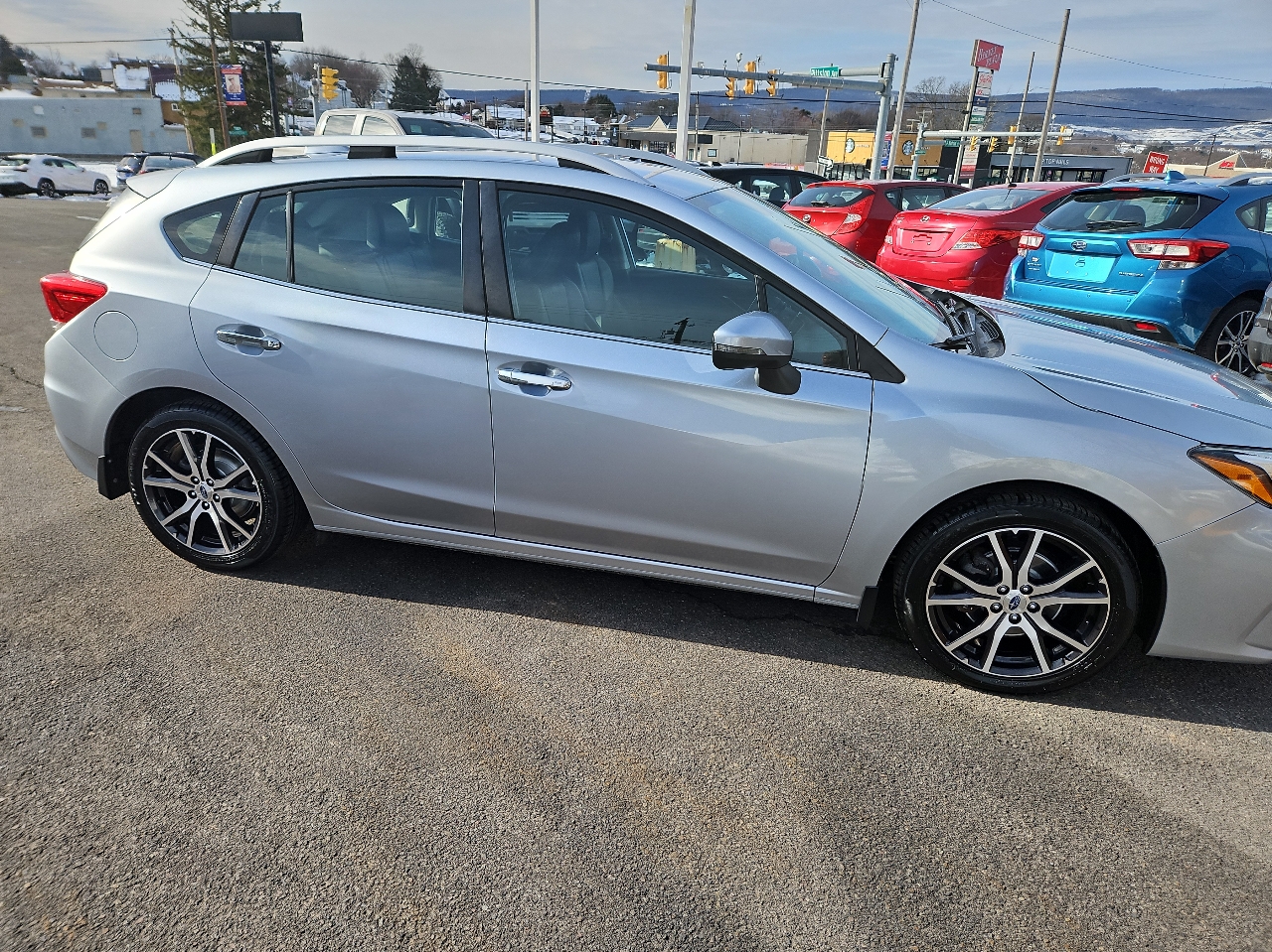 Subaru Impreza 2.0i Limited 5-door CVT 2017