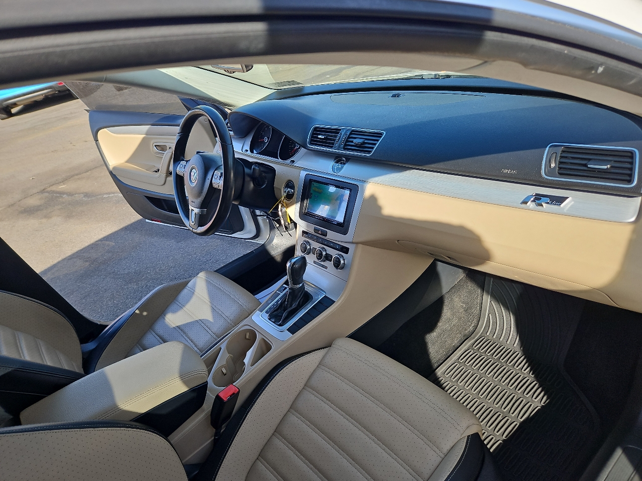 Volkswagen CC 4dr Sdn DSG R-Line PZEV 2014