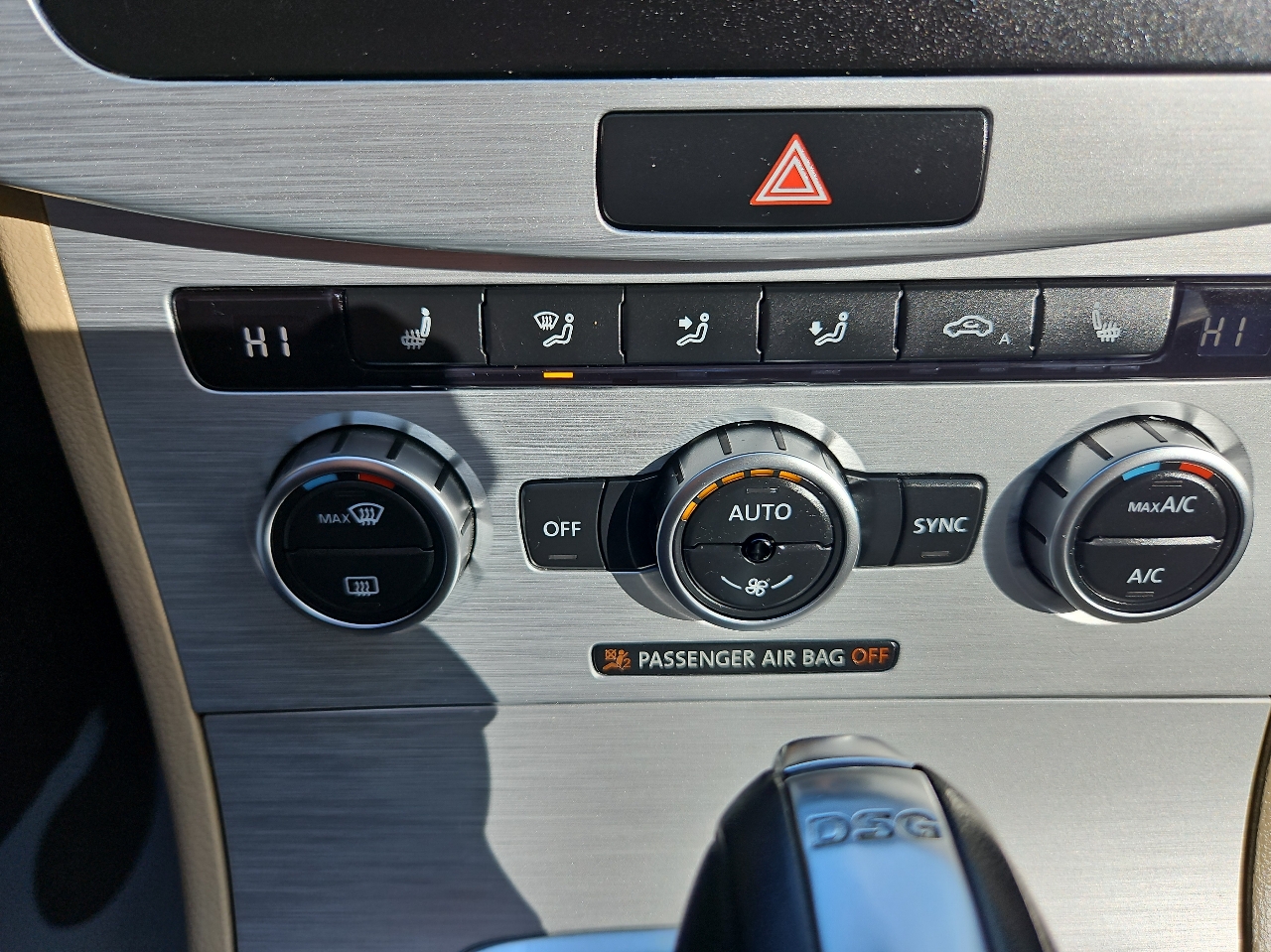 Volkswagen CC 4dr Sdn DSG R-Line PZEV 2014