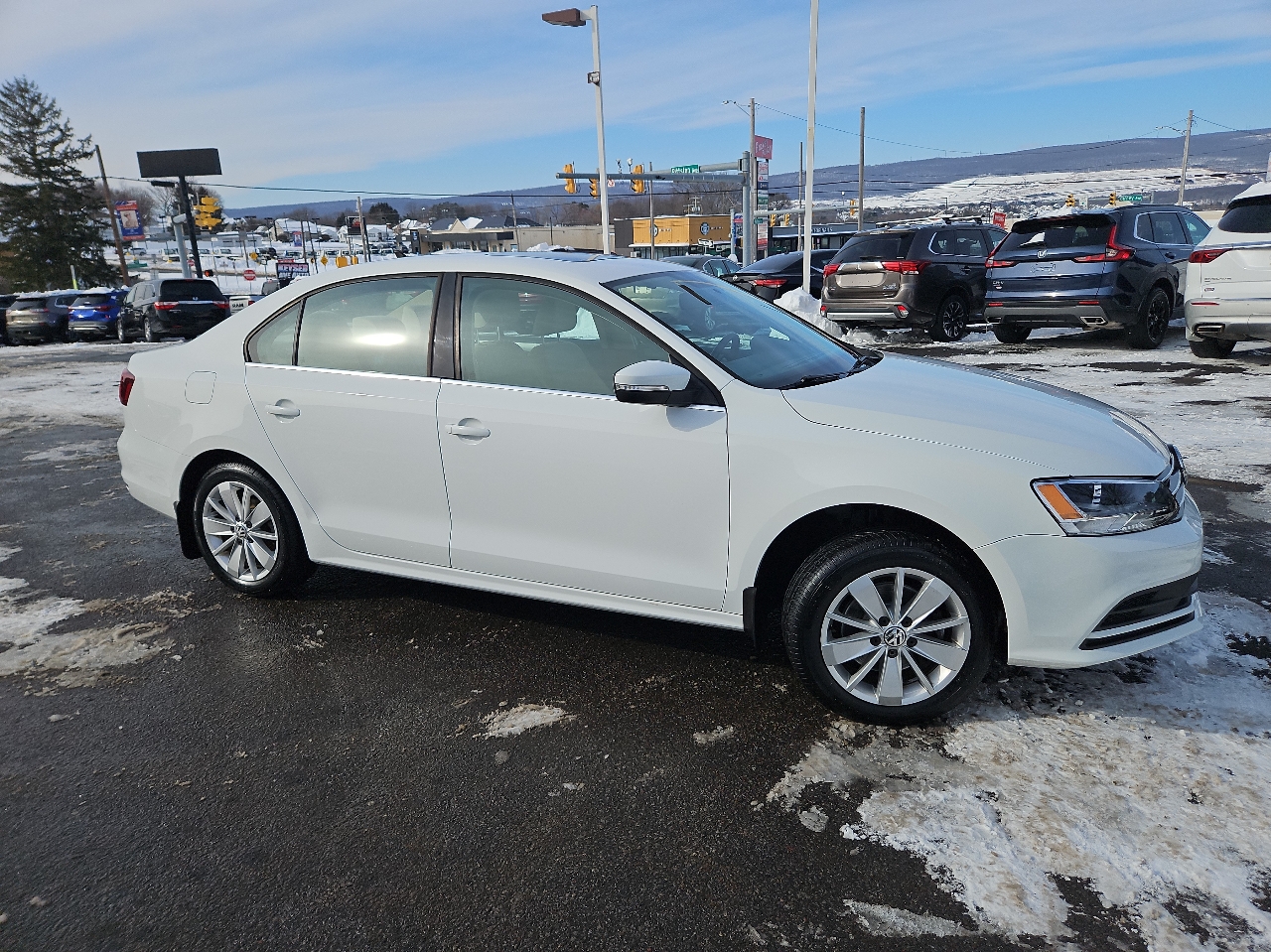 Volkswagen Jetta Sedan 4dr Auto 1.4T SE 2016