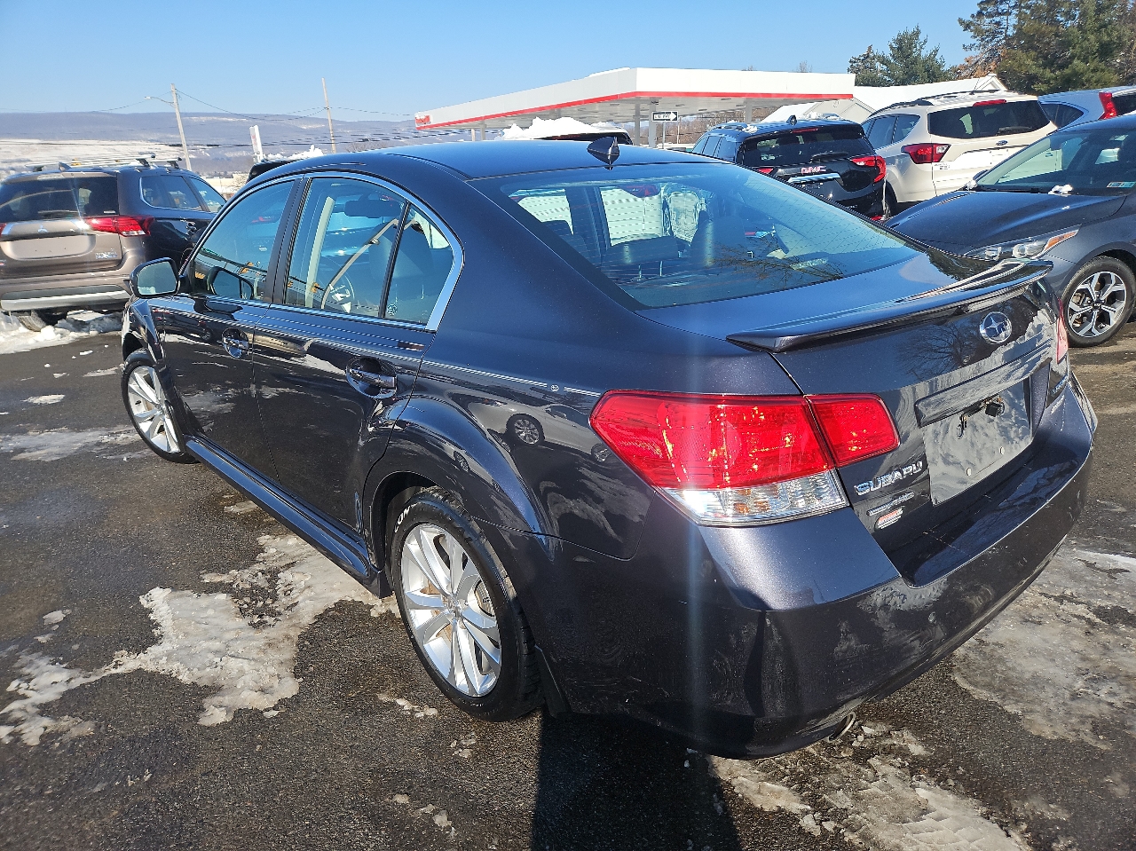Subaru Legacy 4dr Sdn H4 Auto 2.5i Limited 2013