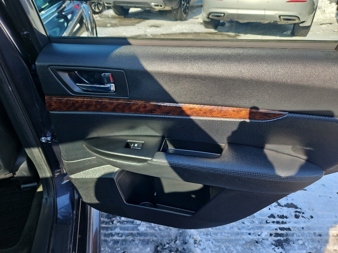 Subaru Legacy 4dr Sdn H4 Auto 2.5i Limited 2013