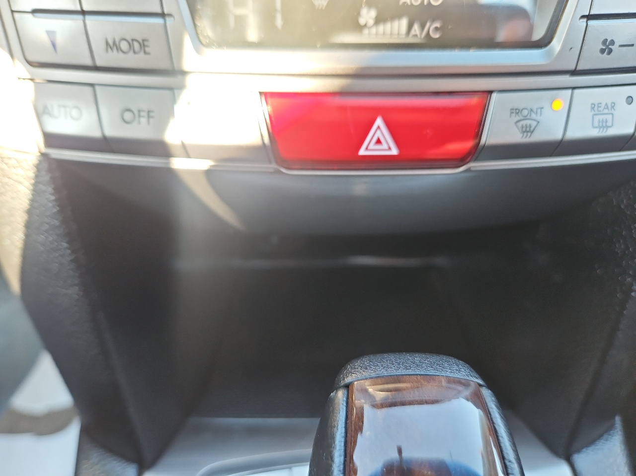 Subaru Legacy 4dr Sdn H4 Auto 2.5i Limited 2013