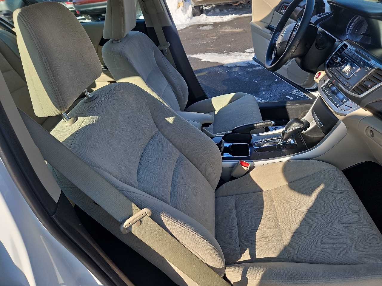 Honda Accord Sedan 4dr I4 CVT EX 2015