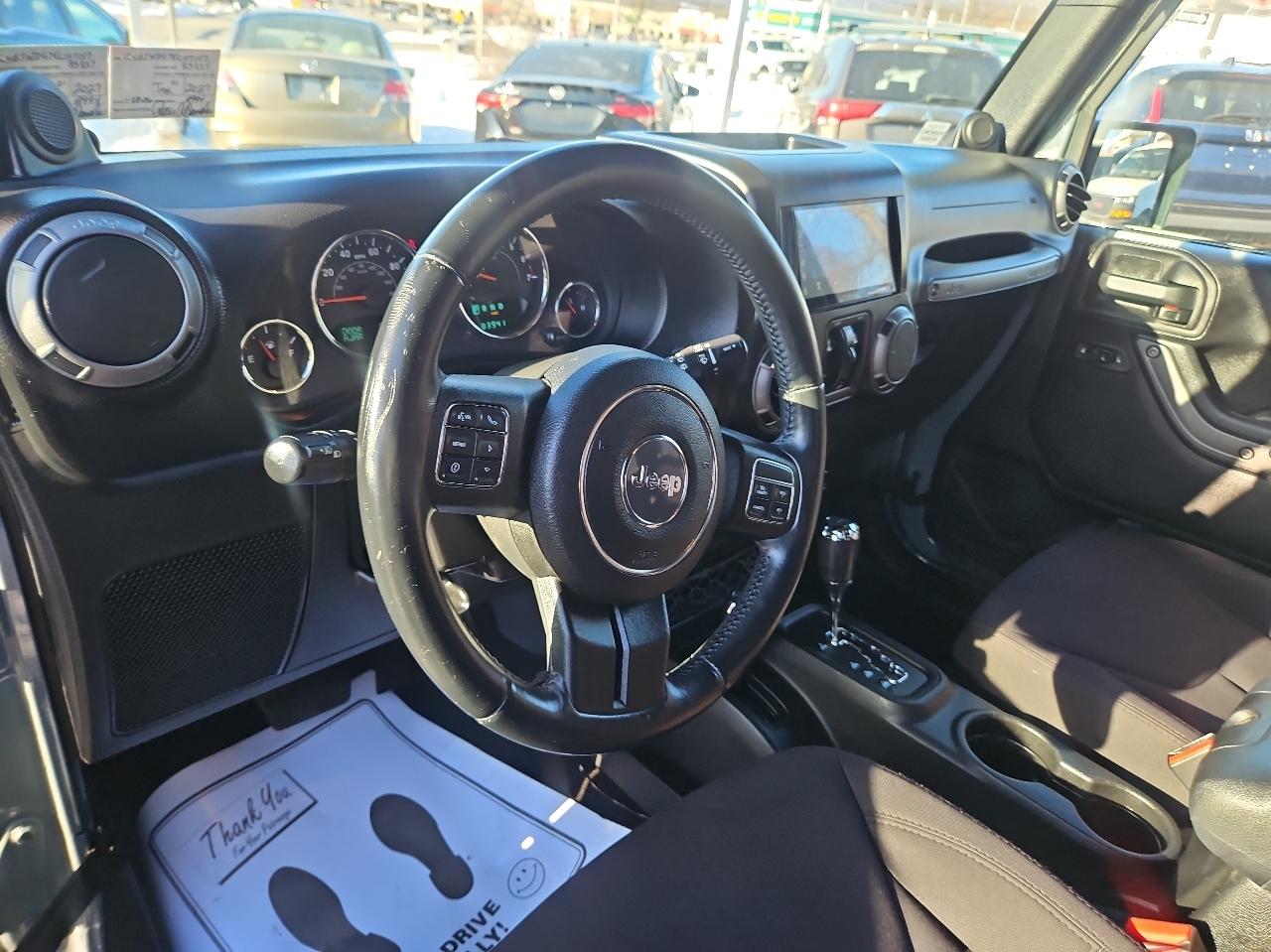 Jeep Wrangler Unlimited 4WD 4dr Sport 2014