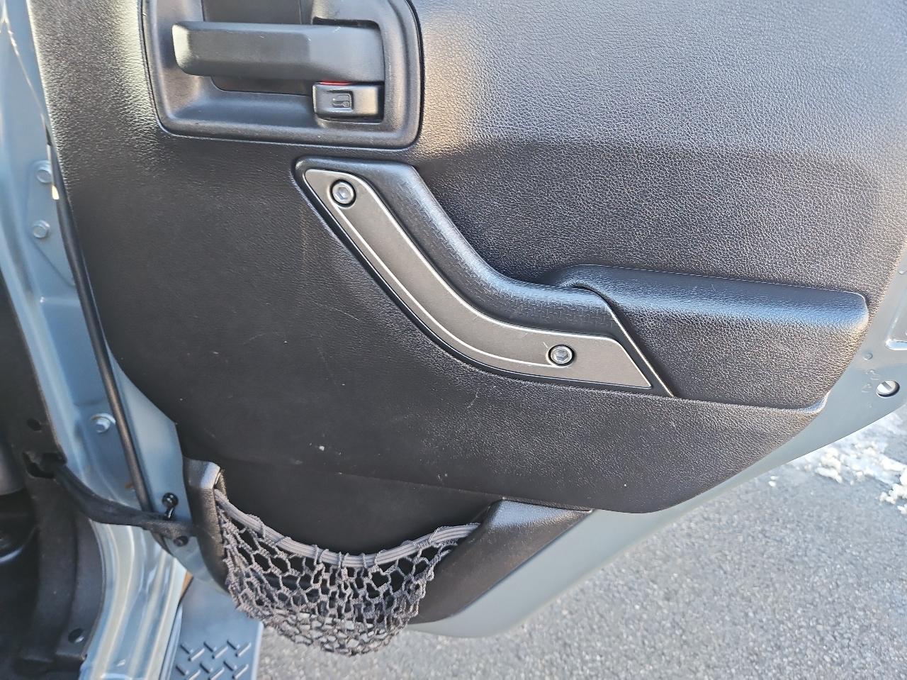 Jeep Wrangler Unlimited 4WD 4dr Sport 2014