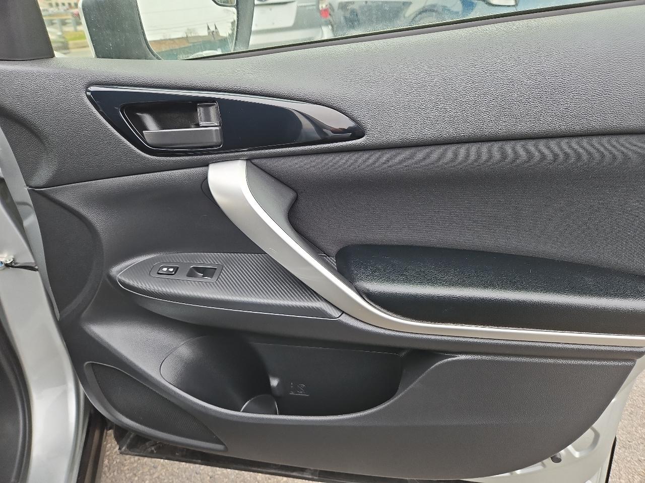 Mitsubishi Eclipse Cross ES S-AWC 2022