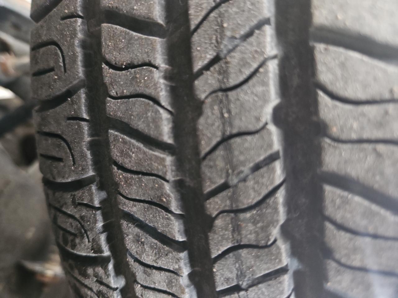 Toyota Corolla 4dr Sdn CVT LE Premium (Natl) 2014