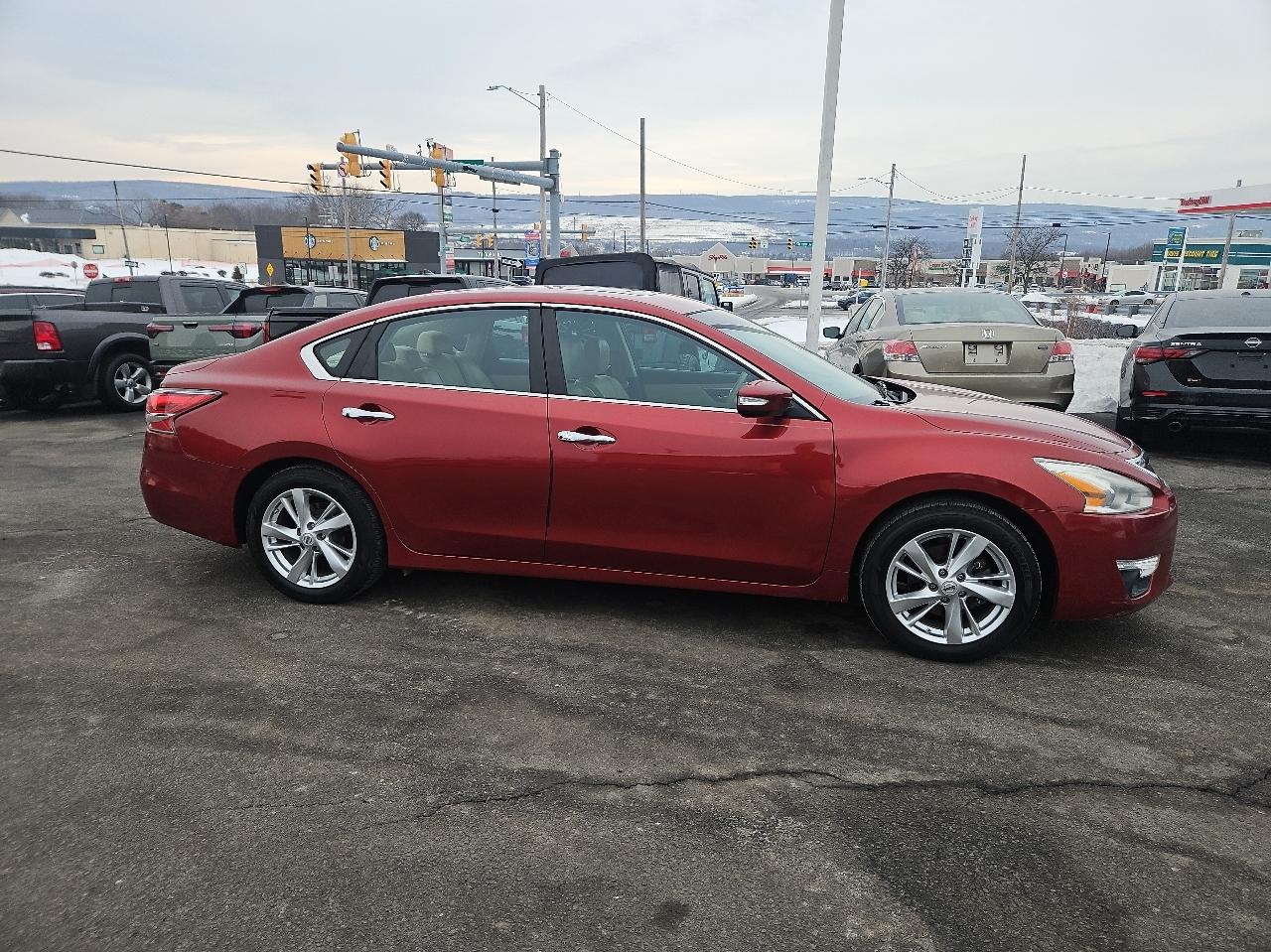 Nissan Altima 4dr Sdn I4 2.5 SL 2015