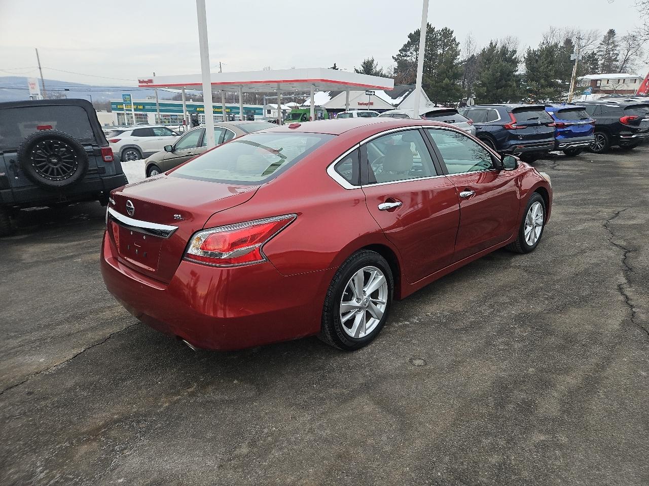 Nissan Altima 4dr Sdn I4 2.5 SL 2015