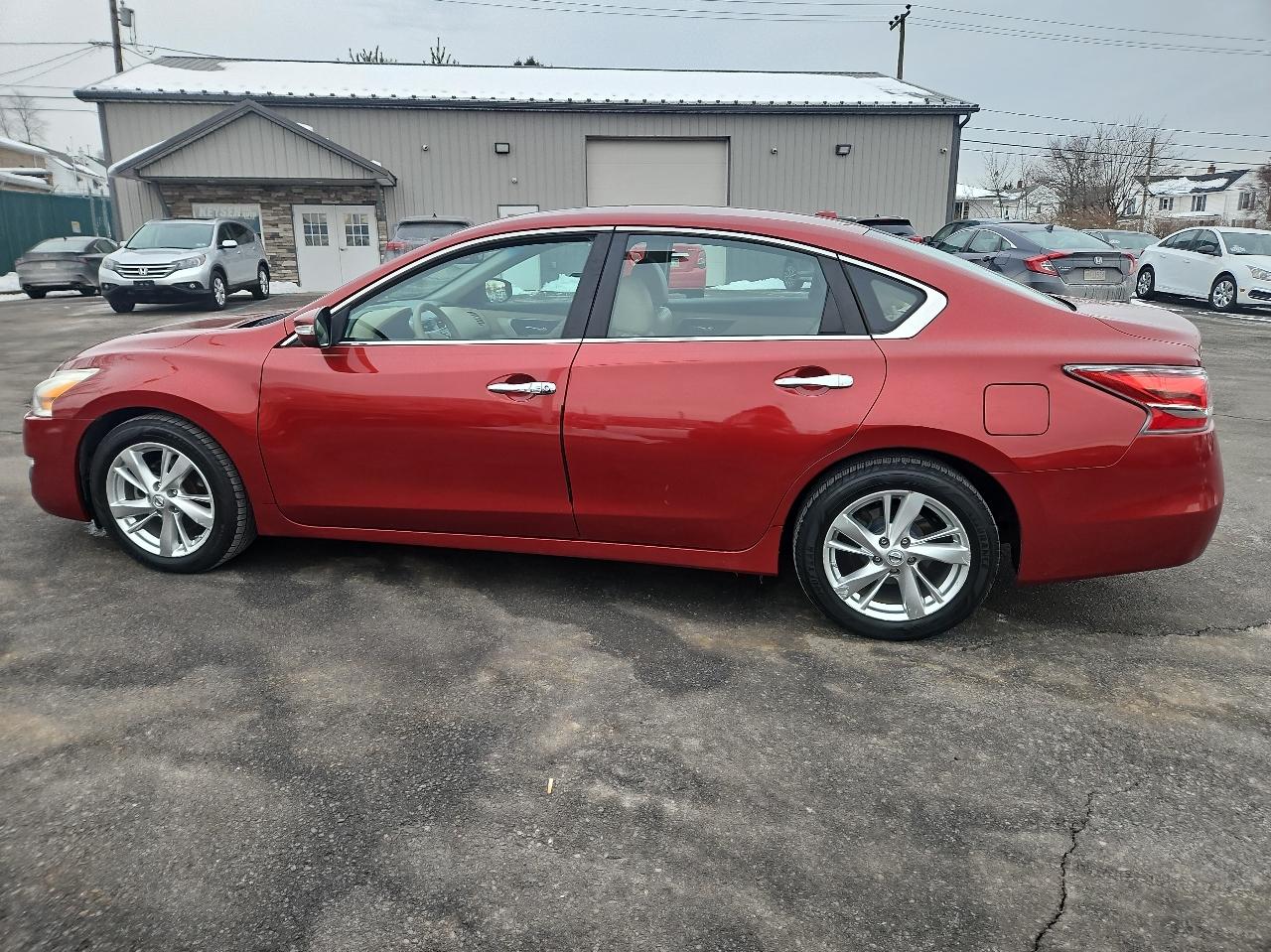 Nissan Altima 4dr Sdn I4 2.5 SL 2015