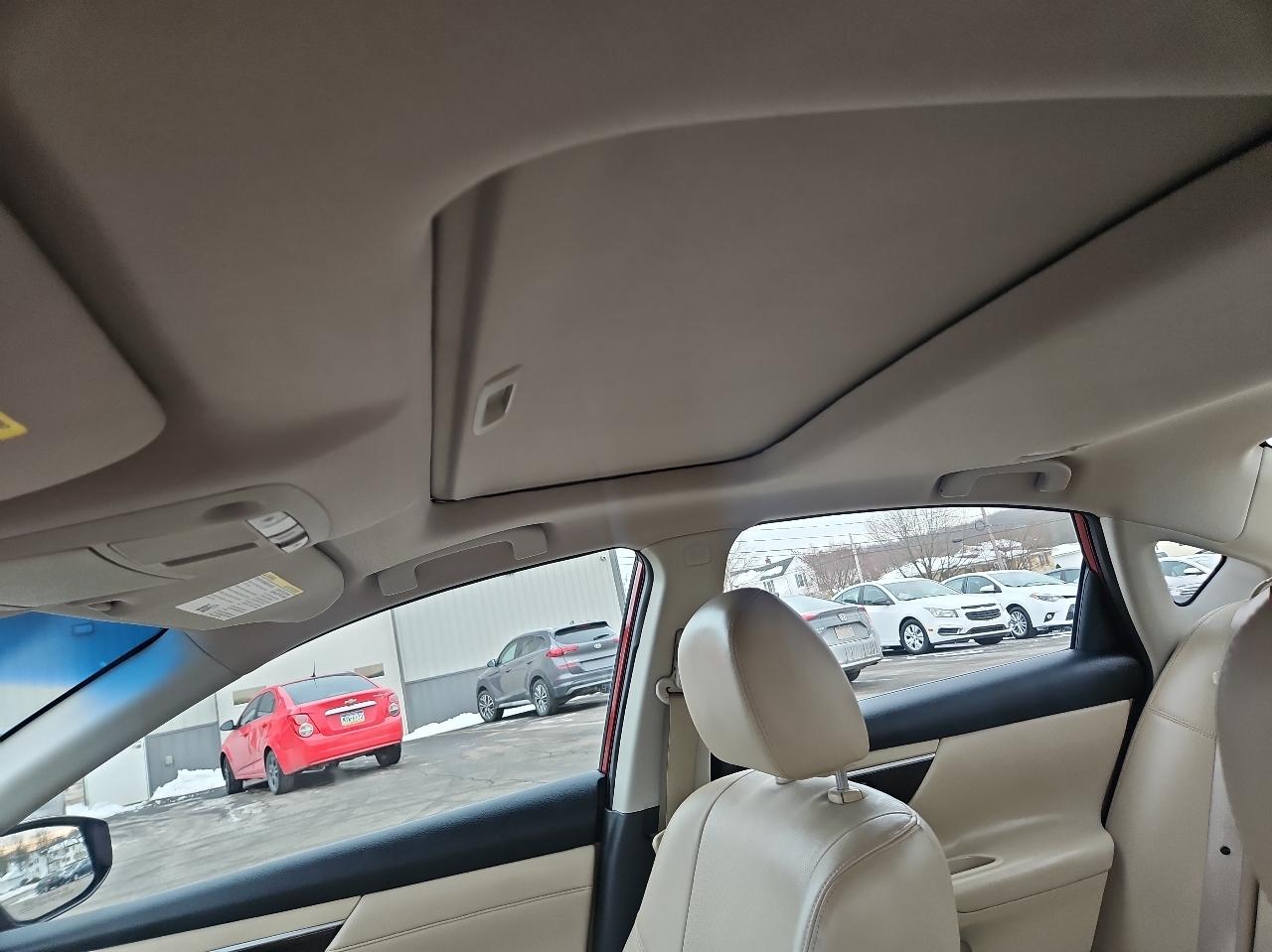 Nissan Altima 4dr Sdn I4 2.5 SL 2015