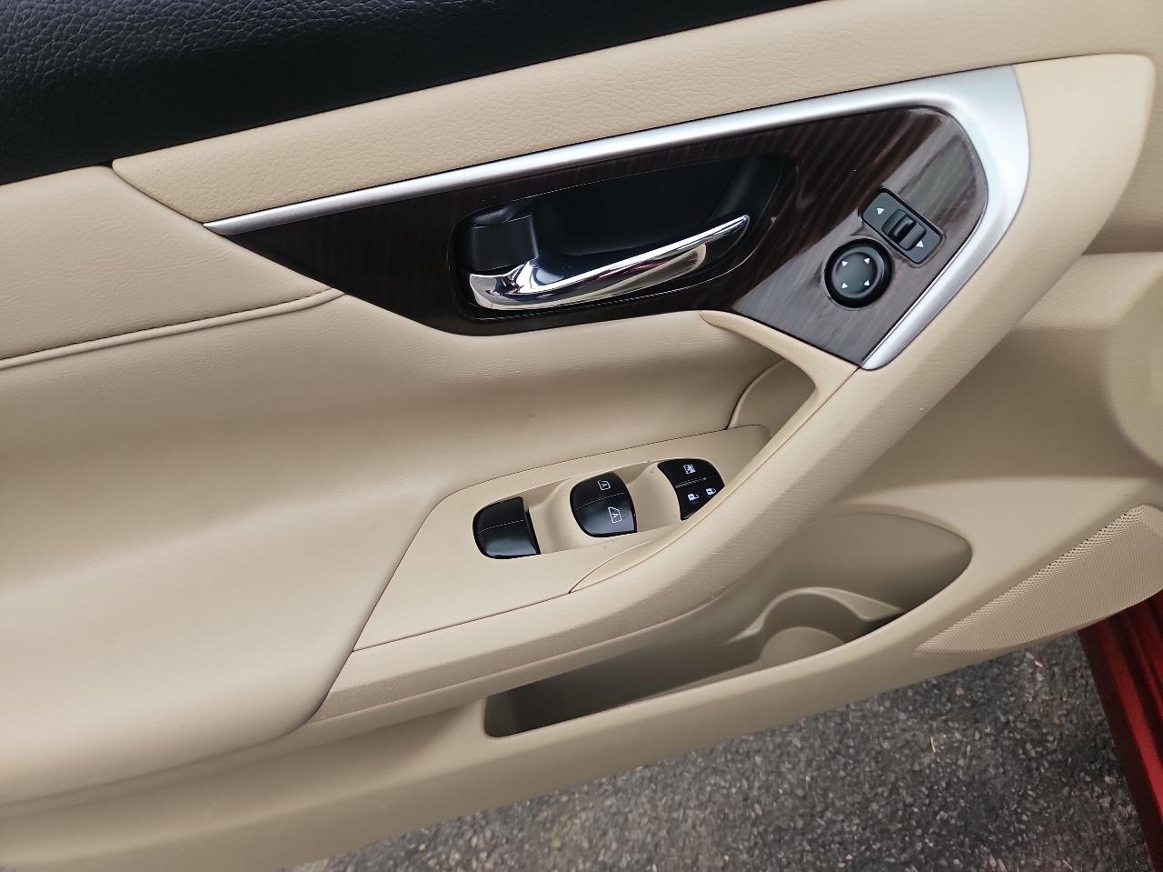 Nissan Altima 4dr Sdn I4 2.5 SL 2015