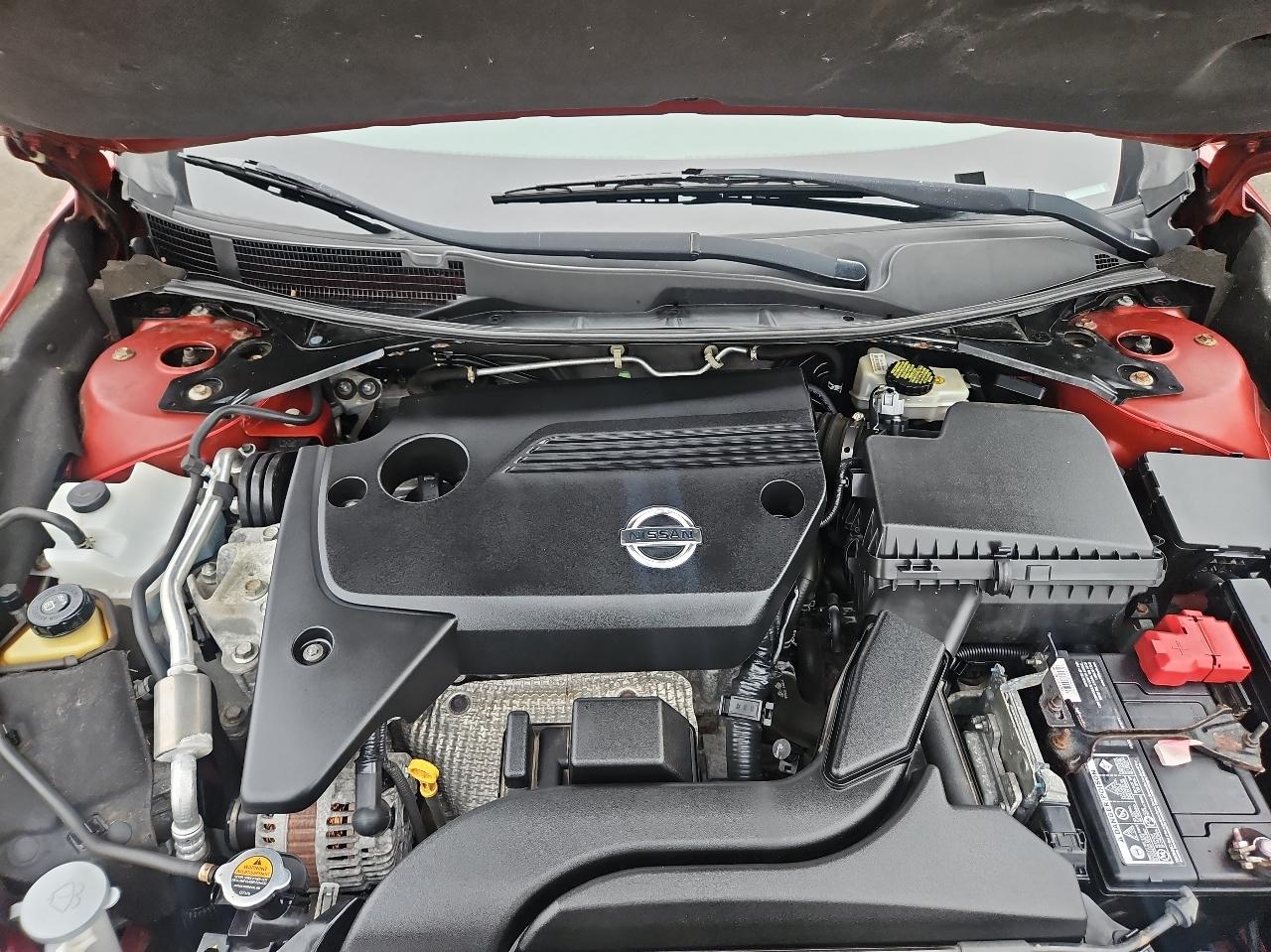 Nissan Altima 4dr Sdn I4 2.5 SL 2015